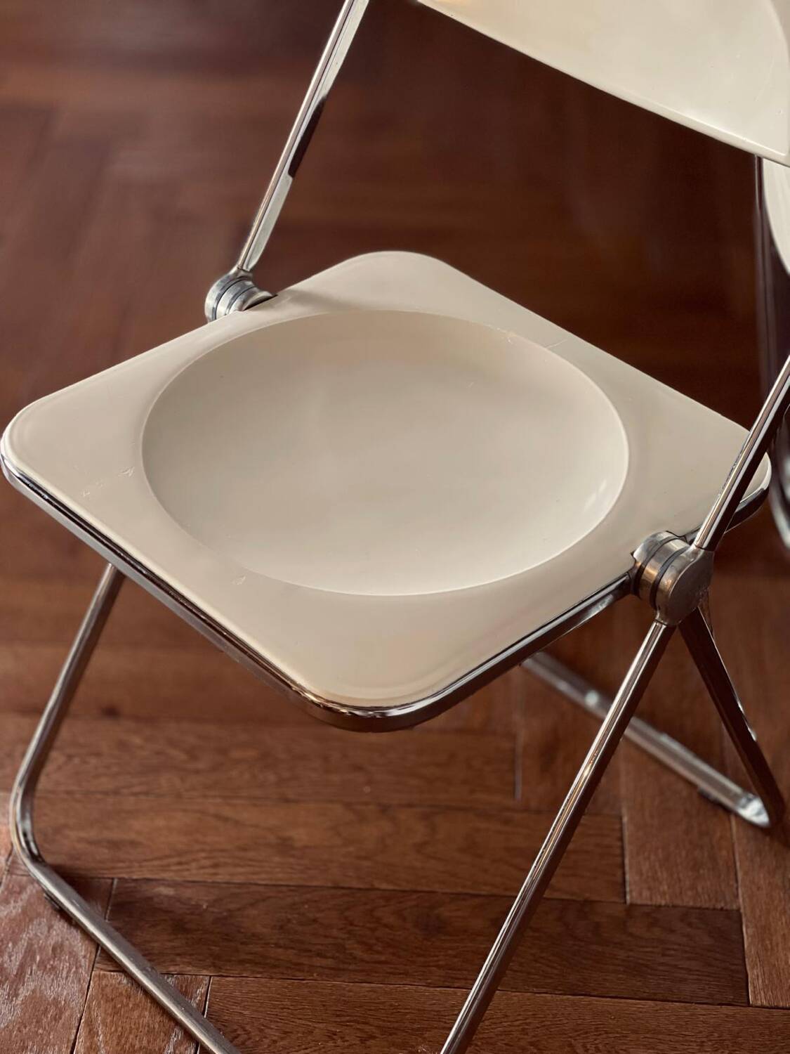 Ensemble de 2 chaises Plia par Giancarlo Piretti pour Castelli vintage