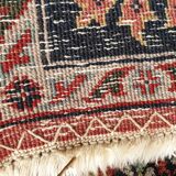 Heriz oriental carpet