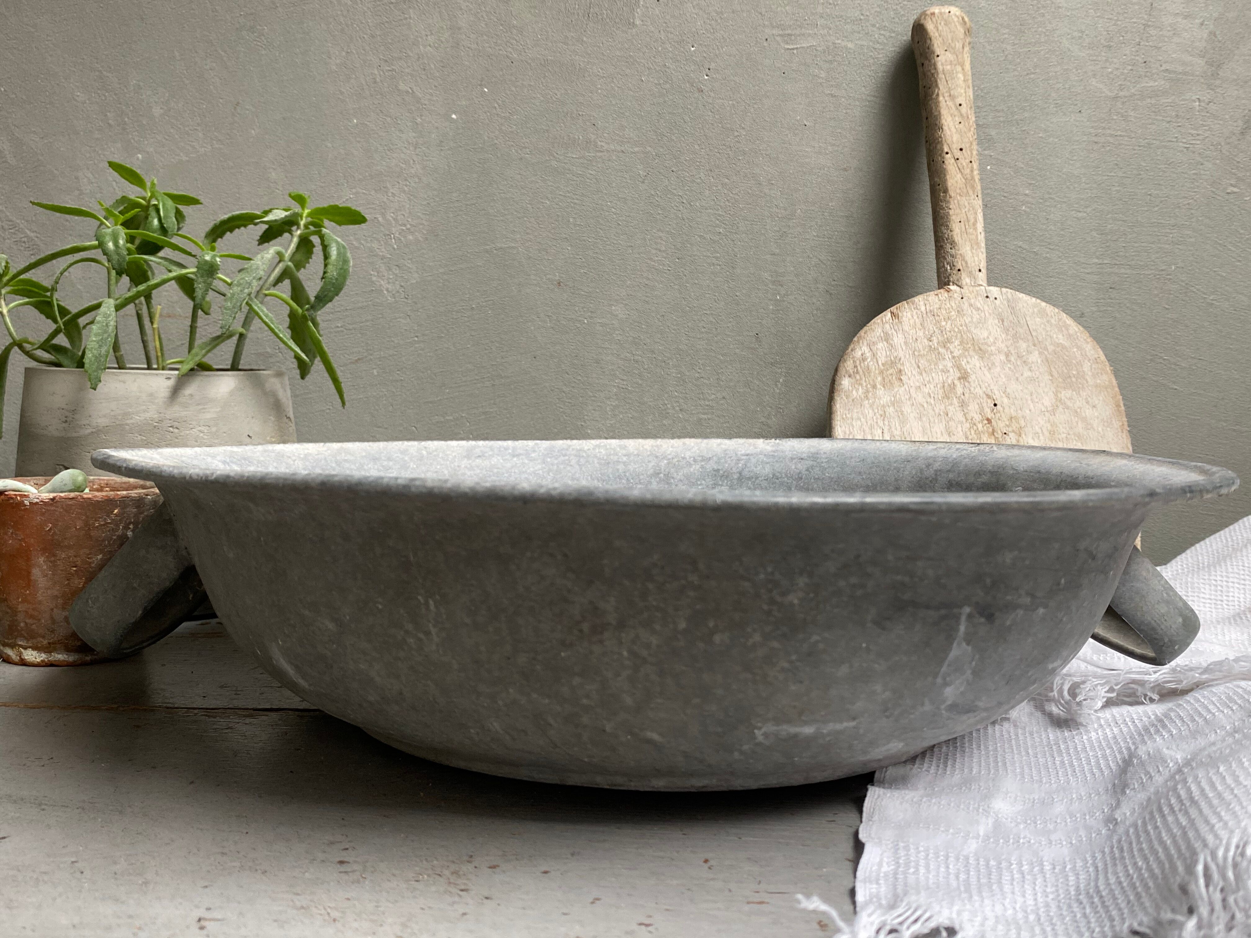 Zinc basin