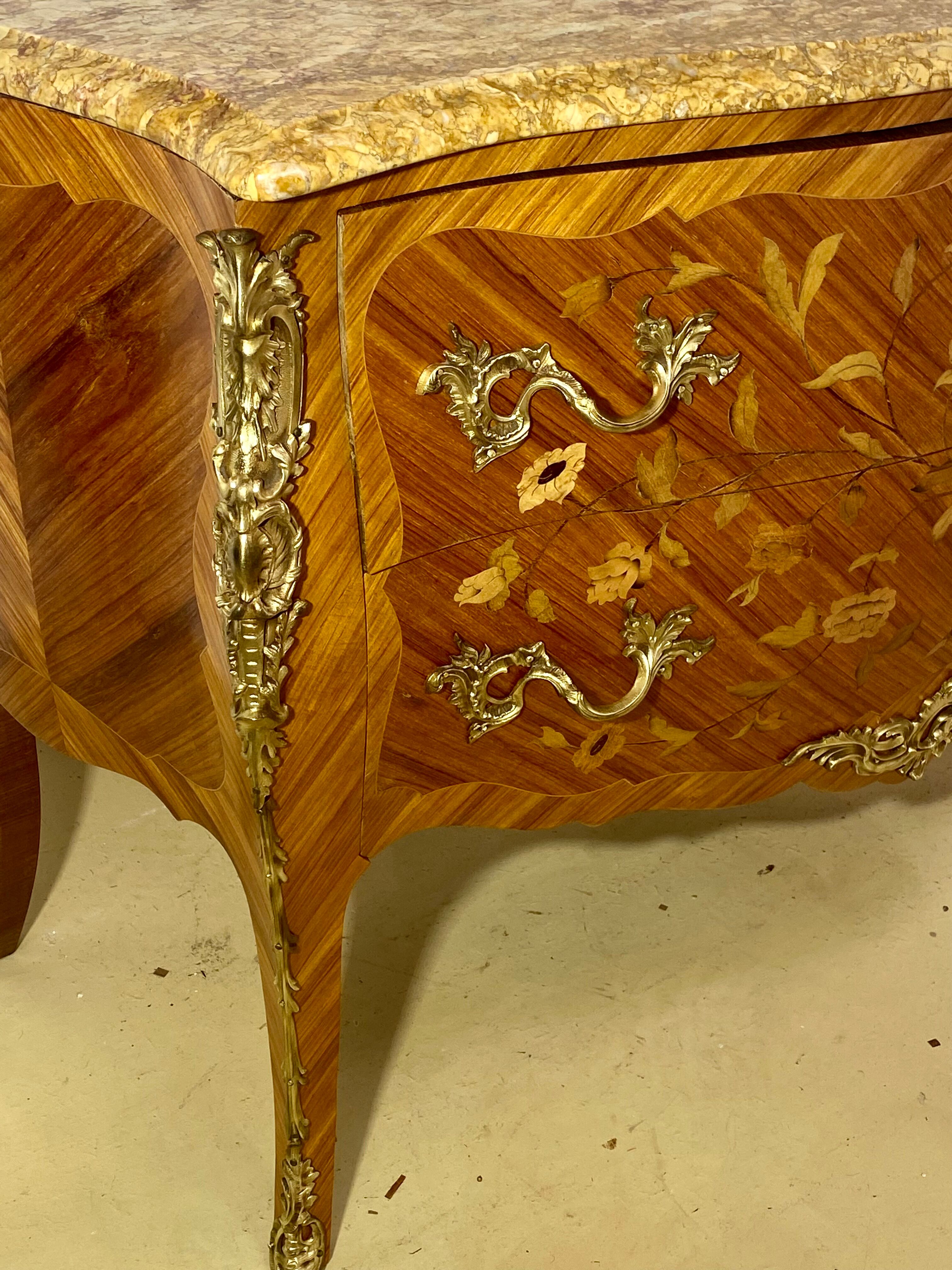 Commode Style Louis XV