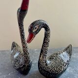 Couple cygnes laiton
