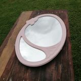 Oval mirror in pink cast iron layette