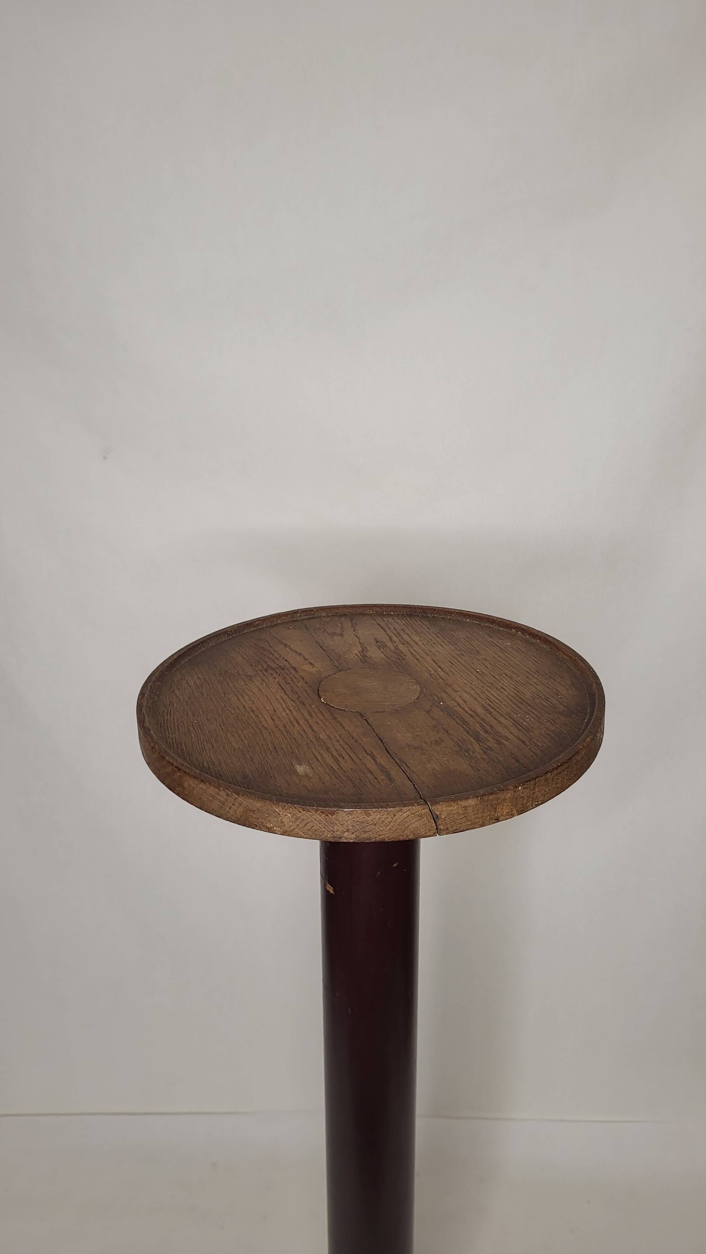 Art Deco pedestal table