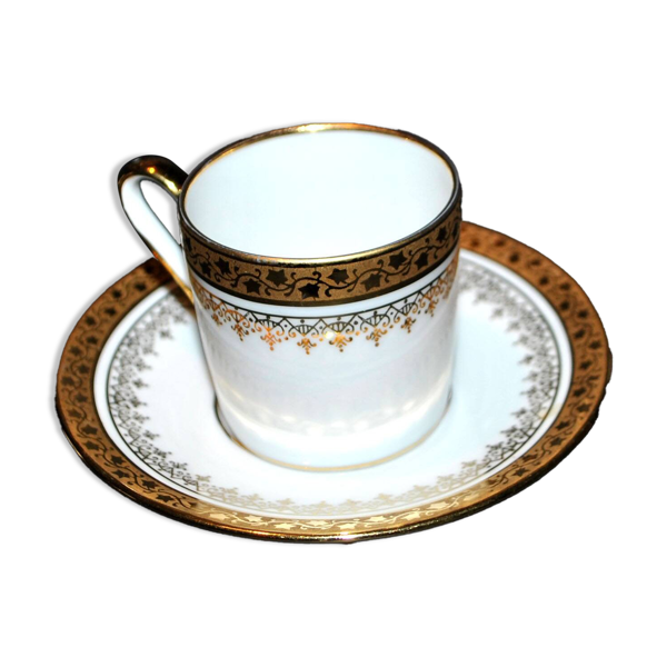 Tasse à café Litron et soucoupe en porcelaine de Limoges MJ décor doré lierre