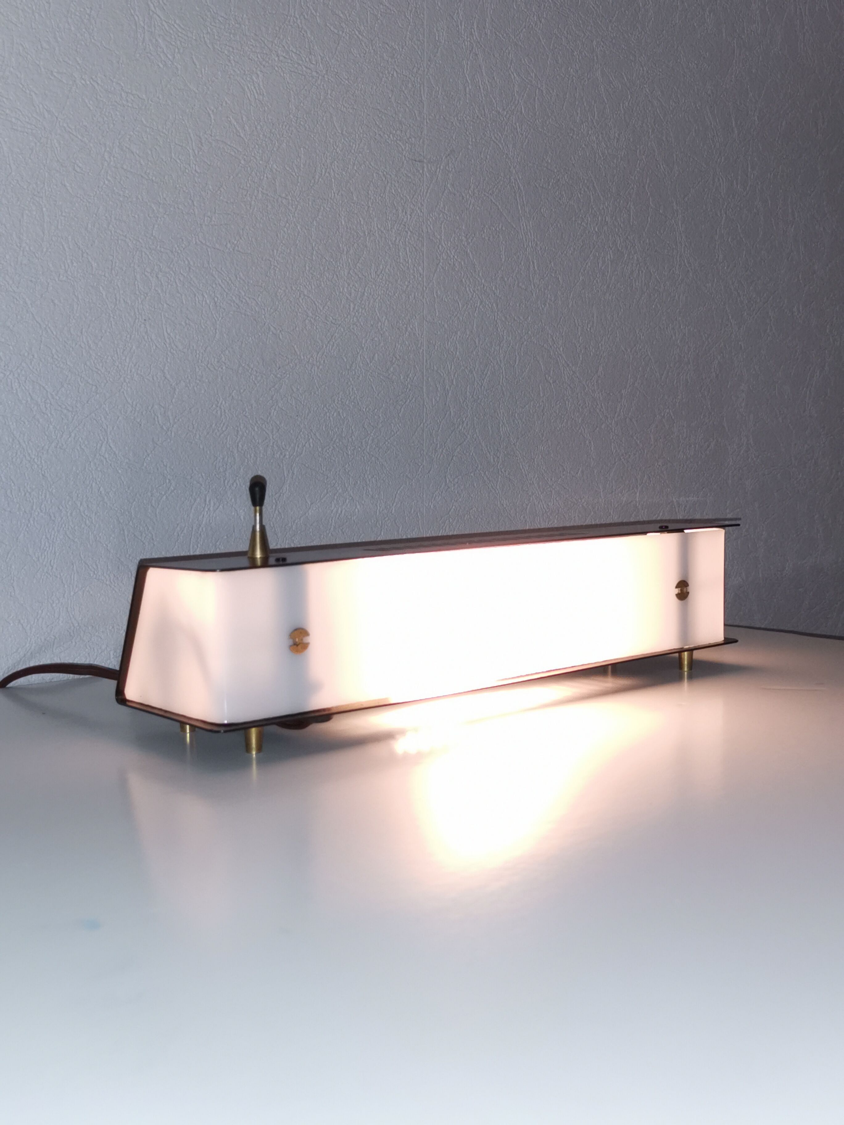 Arlus House metal plexiglass horizontal lamp, France, 1960