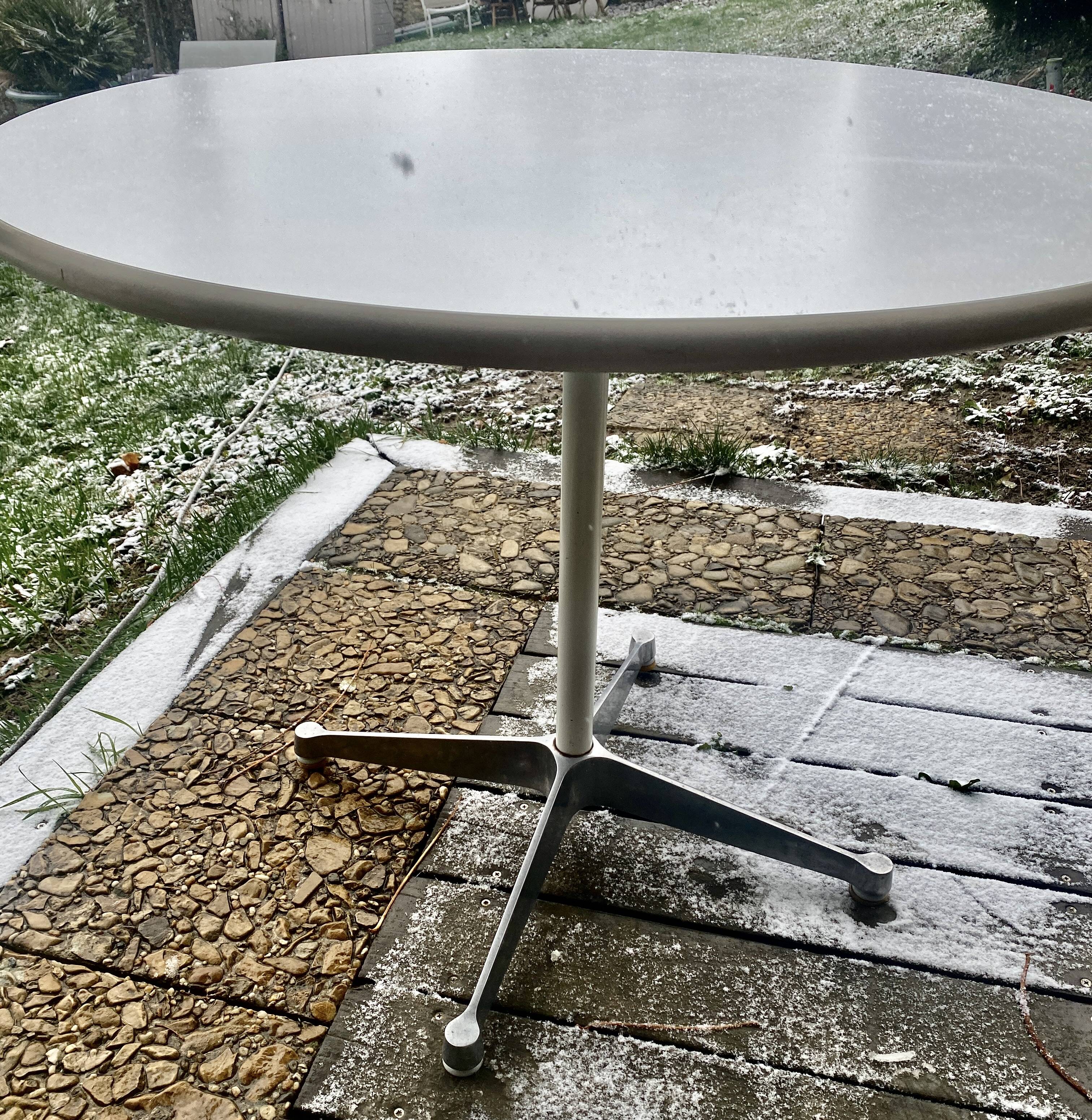 White Melamine Round Table Charles And Ray Eames For Herman Miller