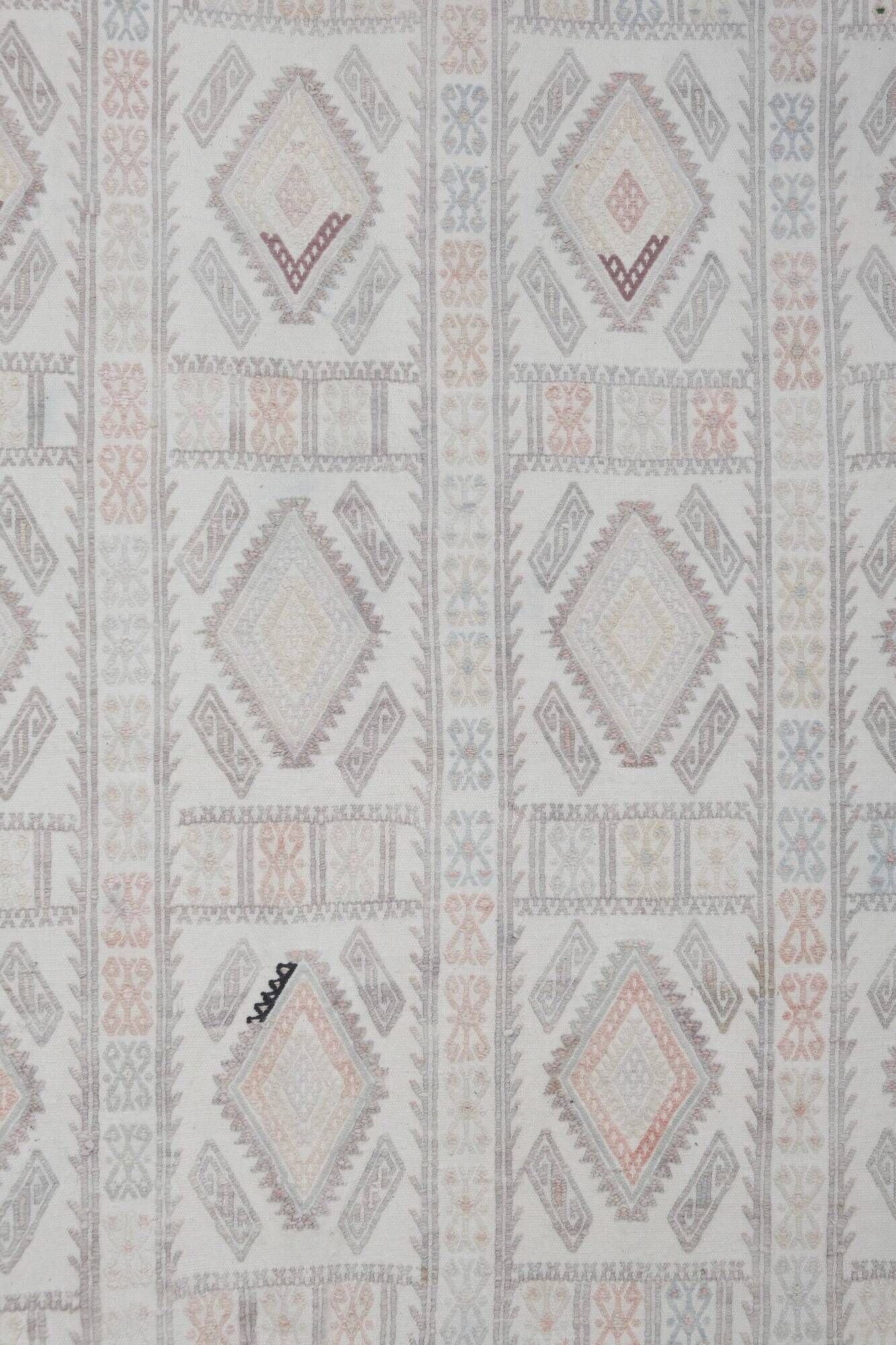 Vintage Turkish kilim, handwoven, 156x216 cm.