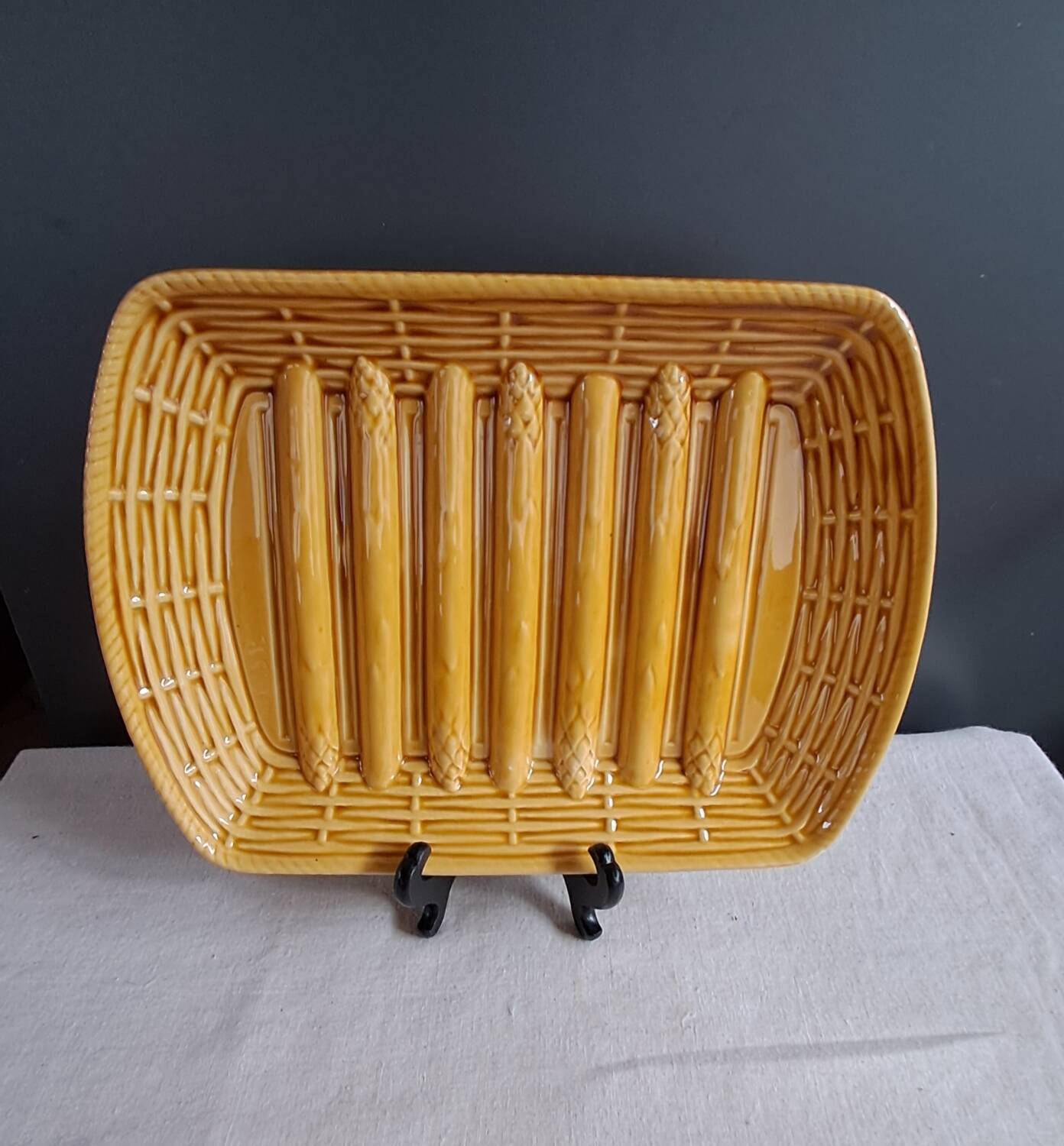 Asparagus serving set