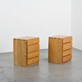 Paire de commodes en pin massif par Maison Regain, années 70