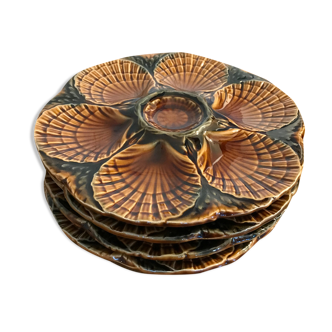 Set of 4 plates with oyster slurry