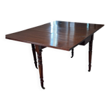 Vintage drop-leaf mahogany table; ideal for decorators.