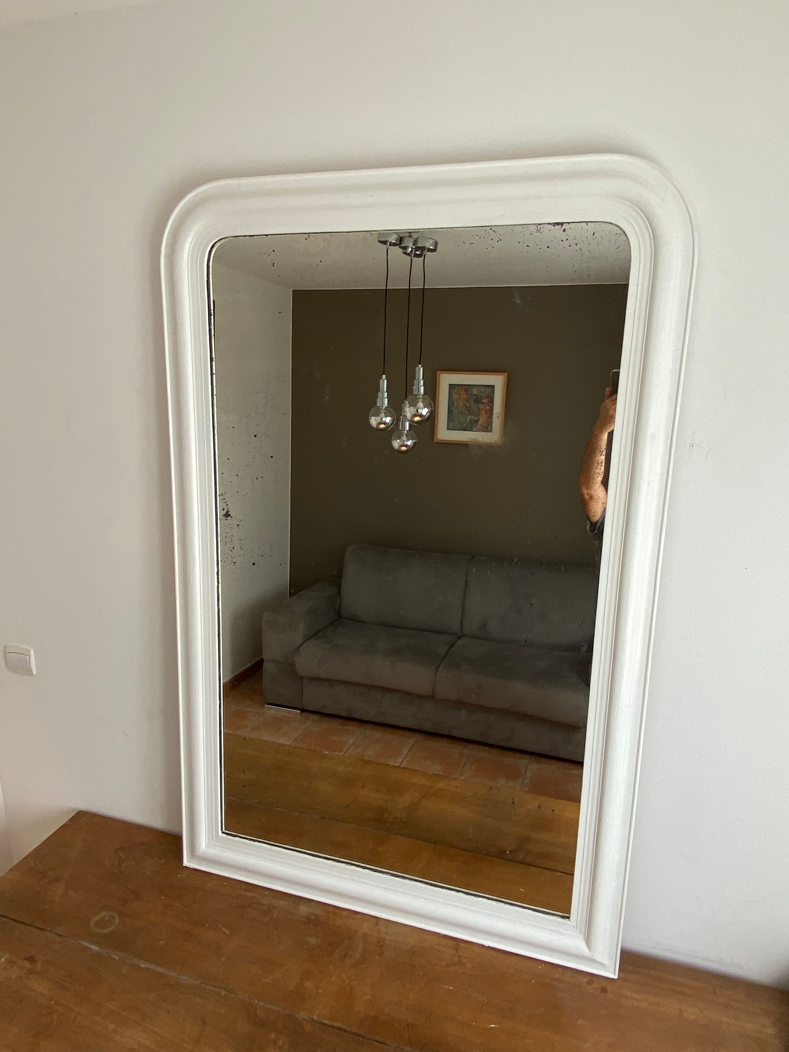 Mirror louis philippe at the end of 19th. 150x100. white.