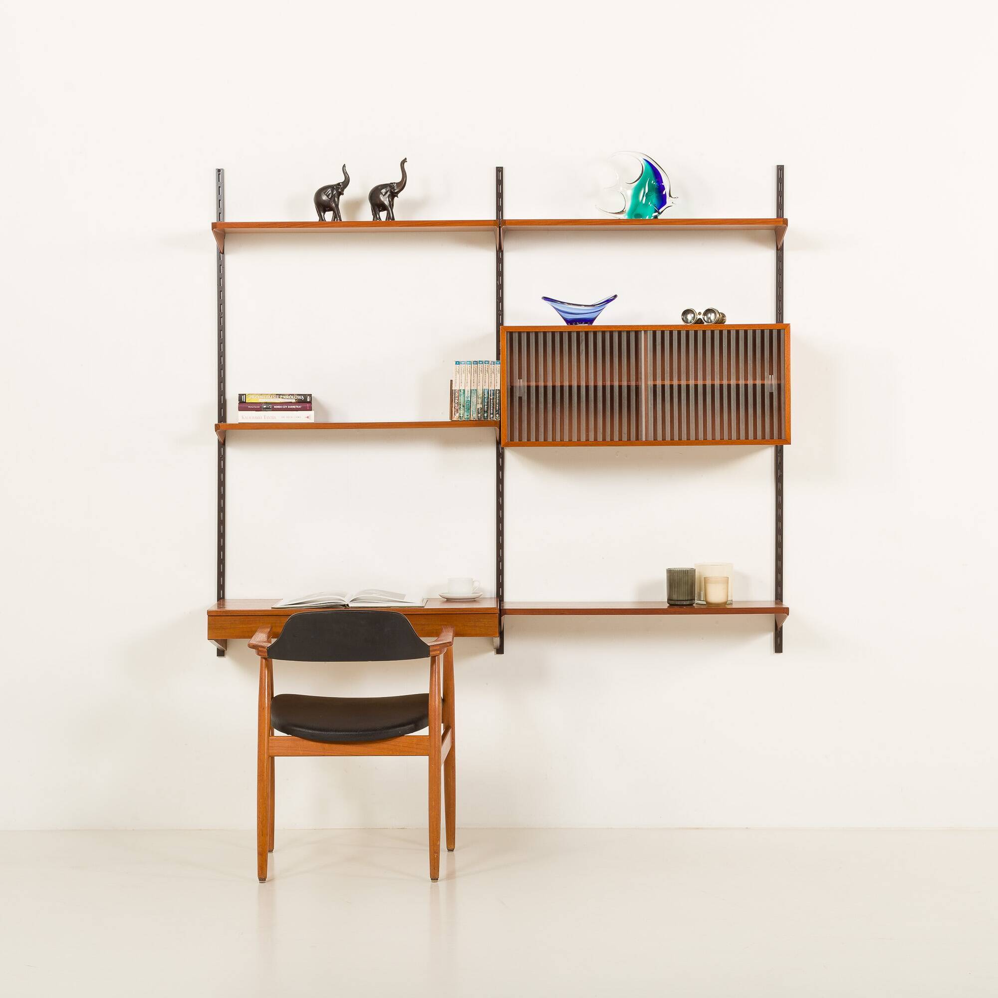 Kai Kristiansen shelving unit with a desk for FM Mobler, 1960s