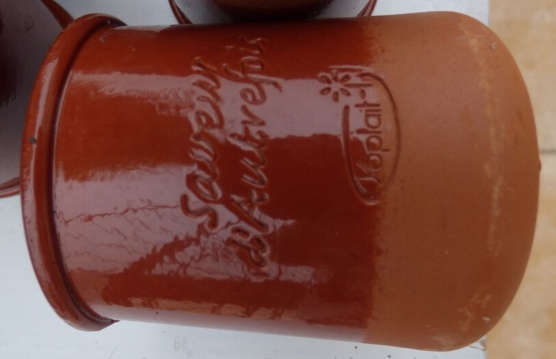 Marble pot VINTAGE inscription Flavor of yesteryear Yoplait brand C. MEIDIANO-VILA REAL