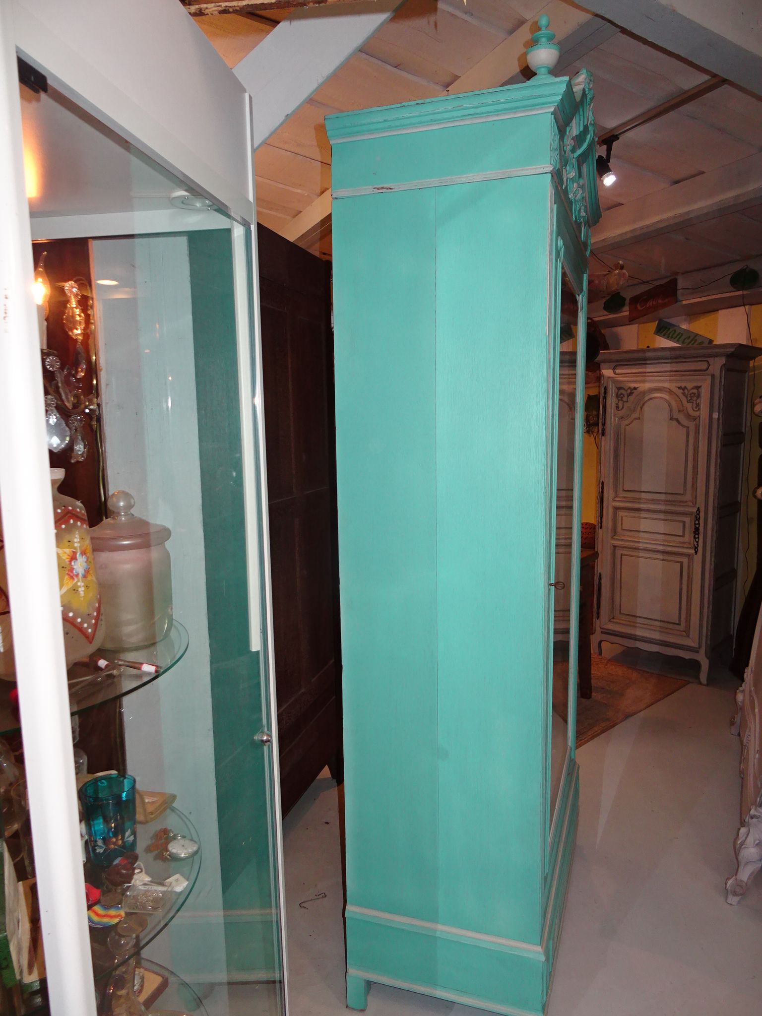 Vitrine  savon de Marseille
