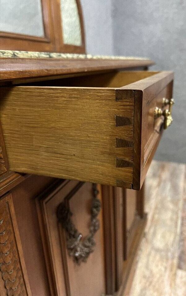 Buffet en enfilade style Louis XVI de forme demi lune en noyer vers 1850
