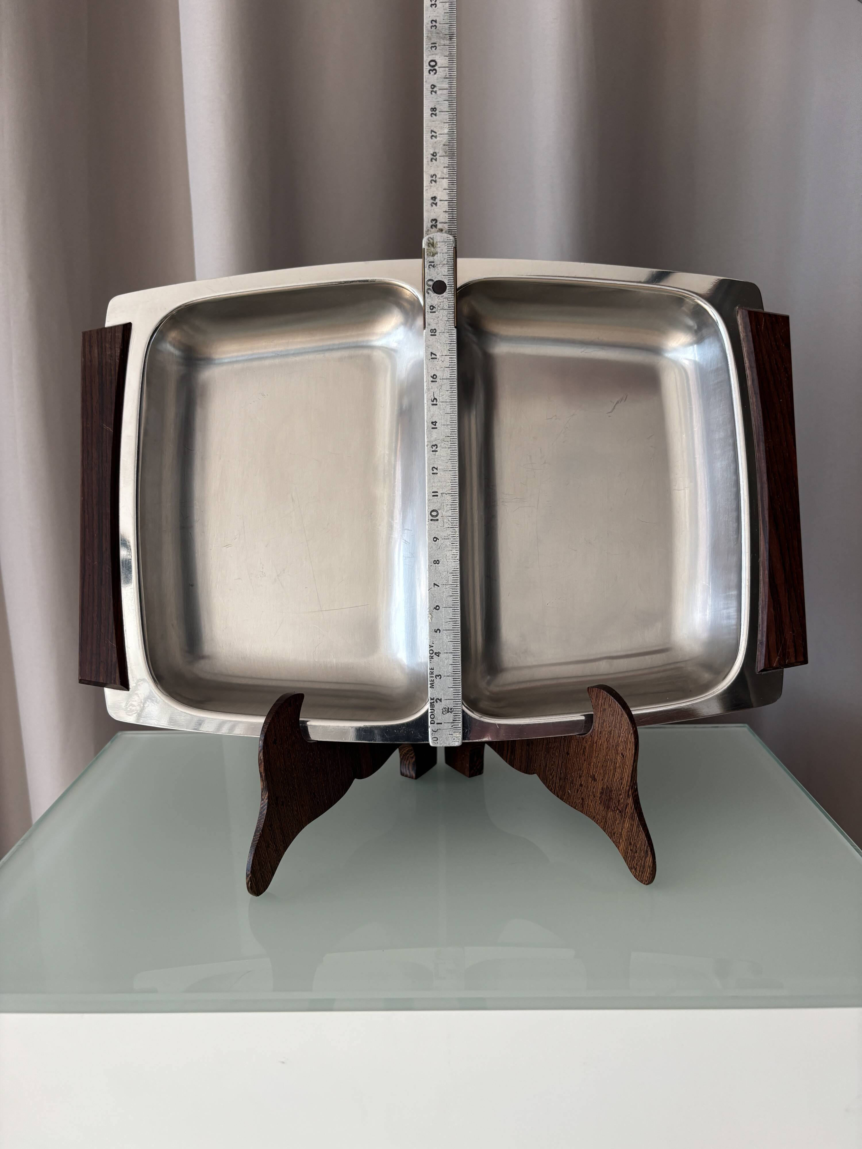 Plateau de service divisé en acier inoxydable vintage avec poignées en bois de rose | Hong K
