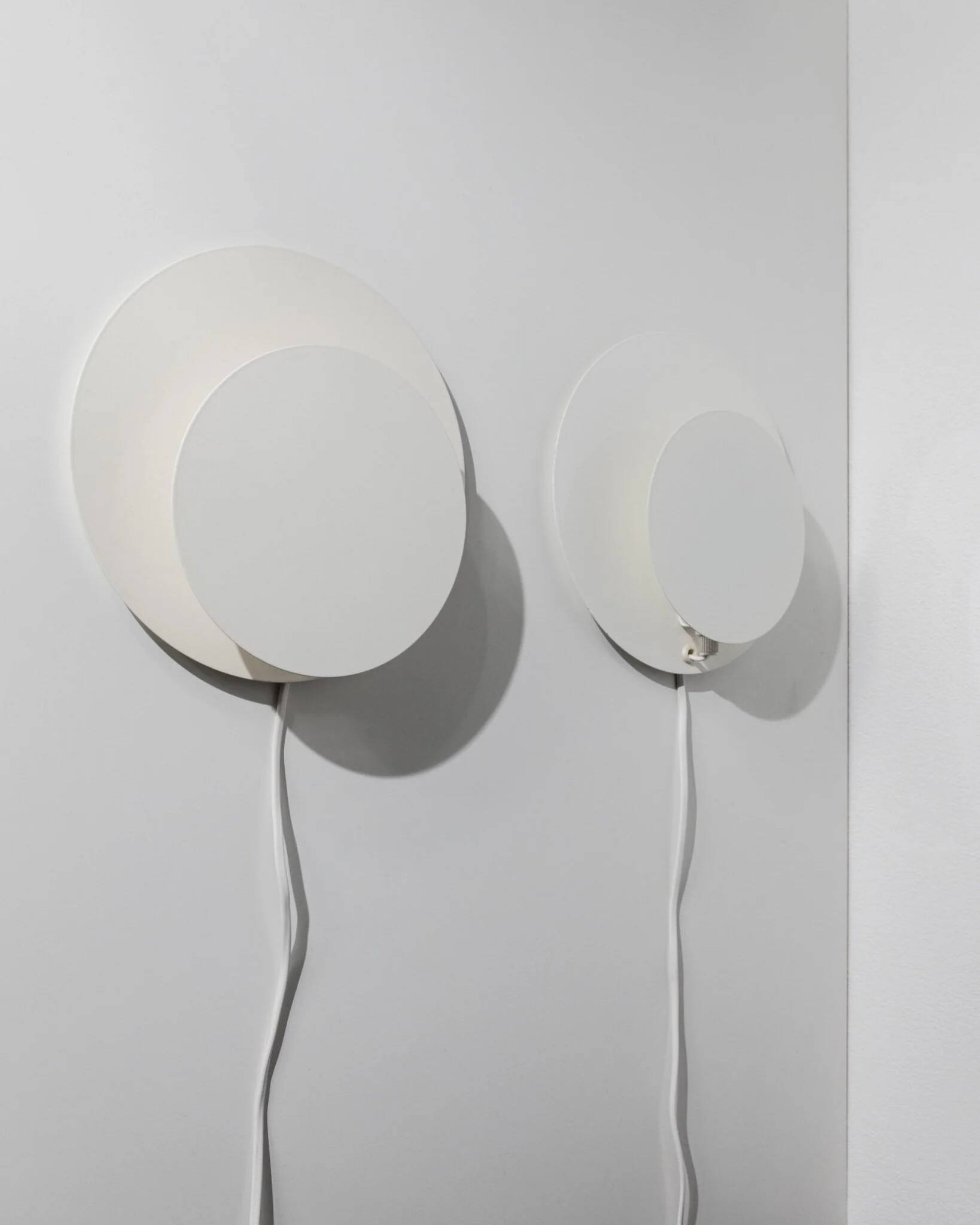 White metal Cirkel wall lamps by Kjeld Darø - set of 2, Danish 1980s diffused light