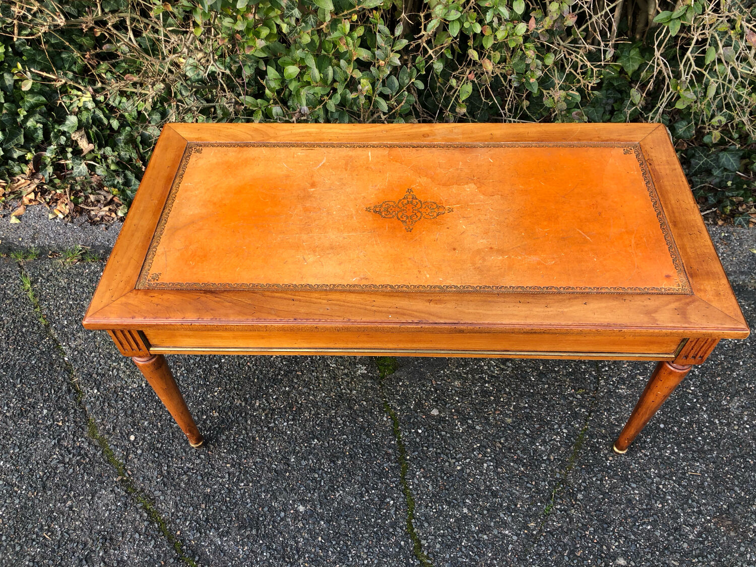 Louis XVI style coffee table leather
