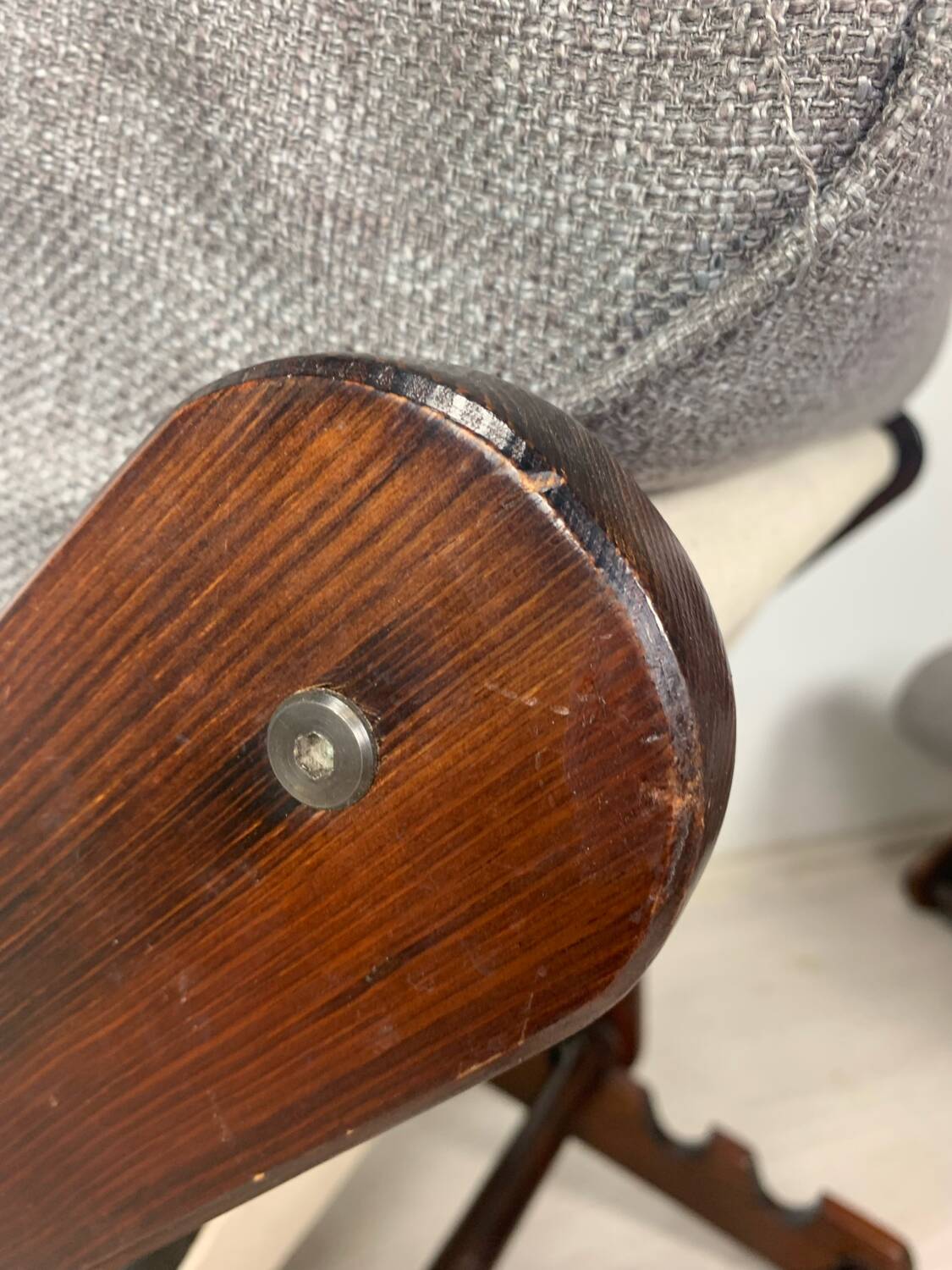 Pair of folding armchairs