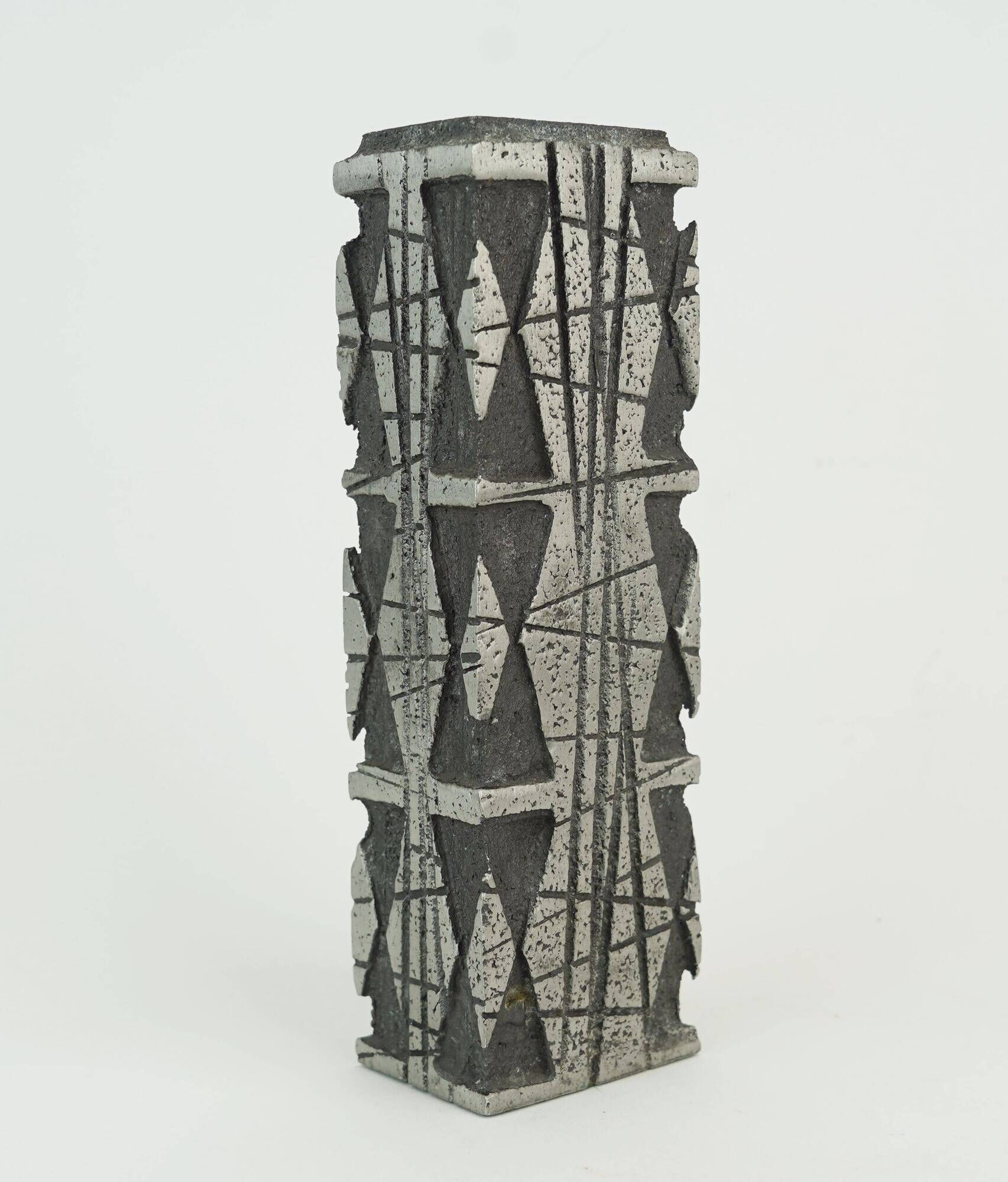 rare brutalist mid century VASE made of cast aluminum casper studioguss 70s