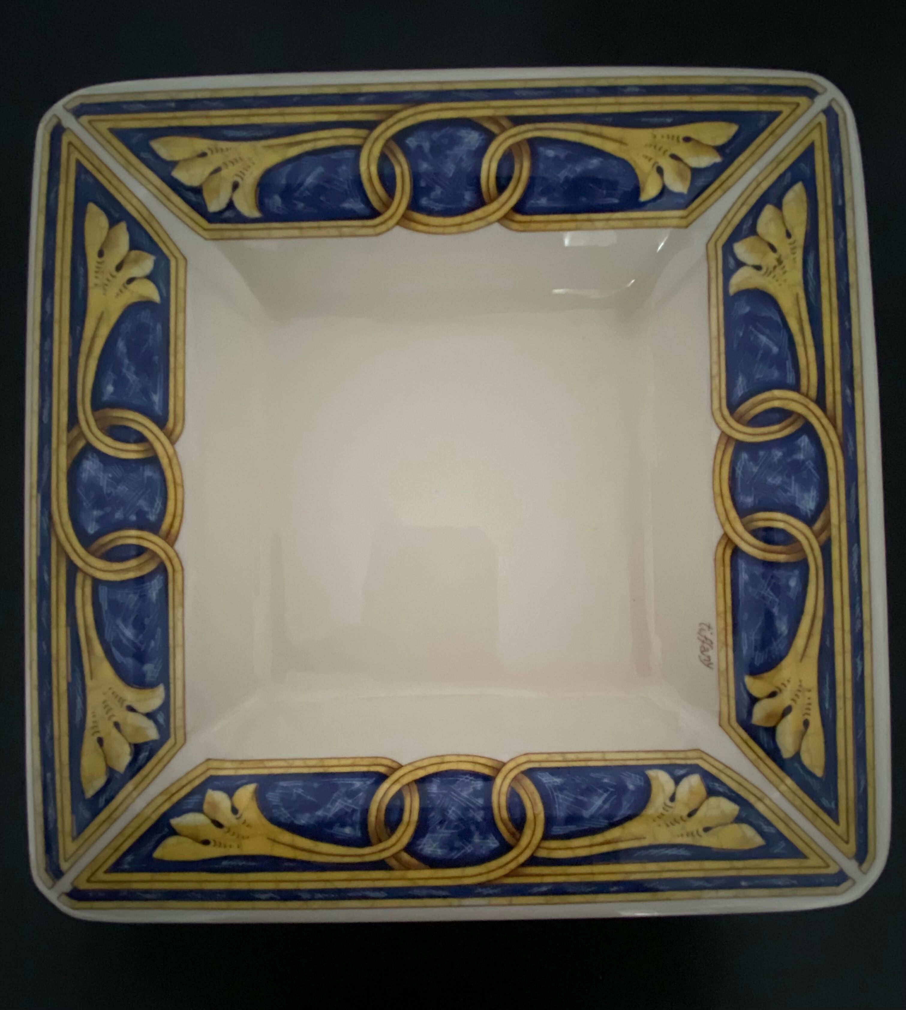 1 ceramic pocket empty from the Tiffany brand