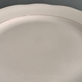 Set of 6 flat plates in white porcelain with gold borders