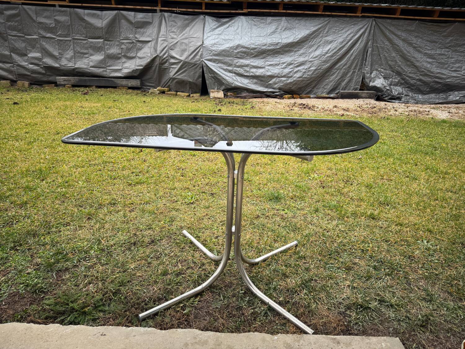 Table et chaises style bauhaus italien chrome & fumé années 1960