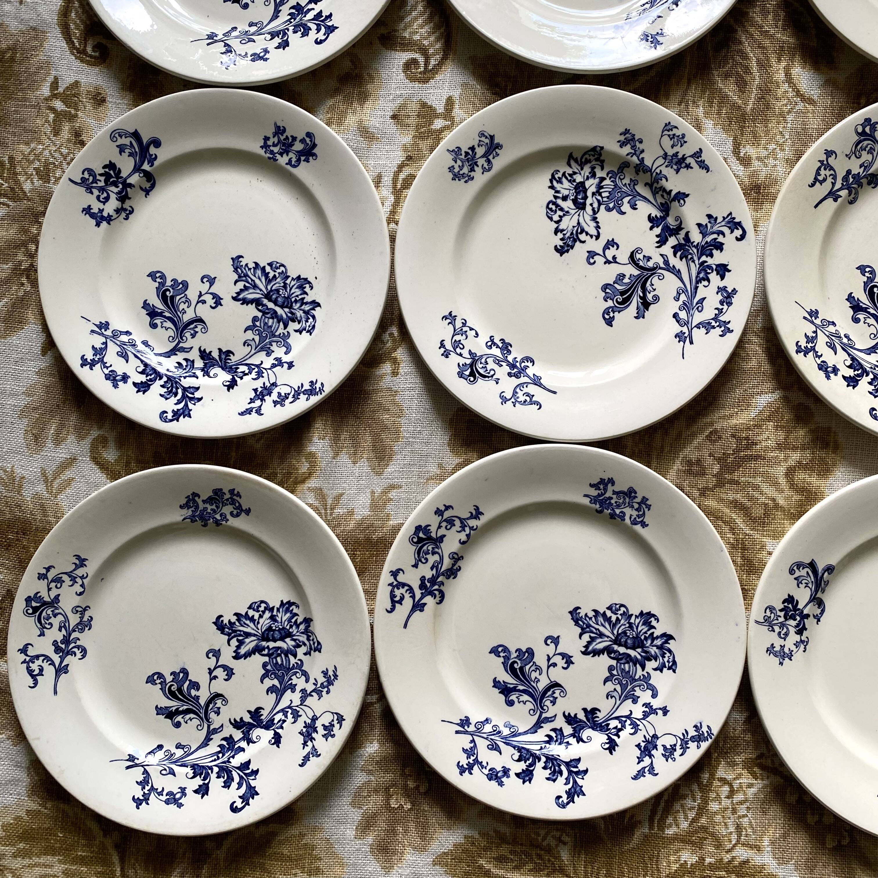 Sarreguemines ironstone flat plates, Damascus model