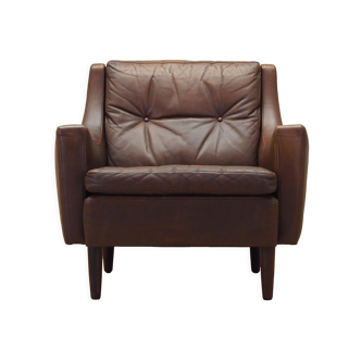 Brown leather armchair, Danish design, 1960s, designer: Edmund Jørgensen