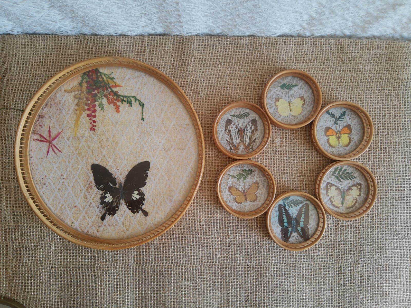 Set tray and 6 under glass bamboo vintage butterflies