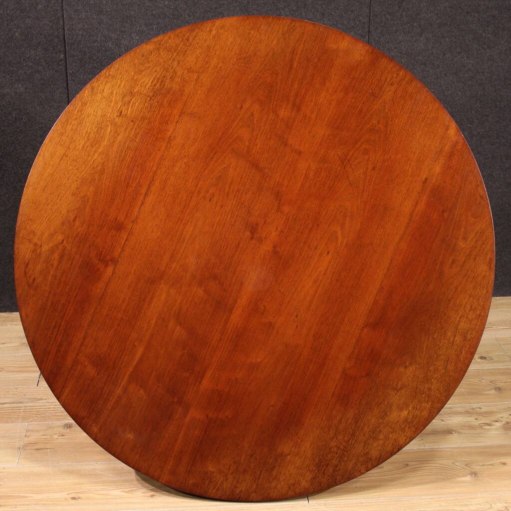 Grande table en acajou du XXe siècle