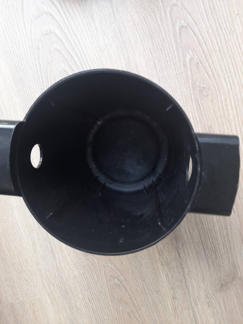 Long-lasting bottle cooler bucket
