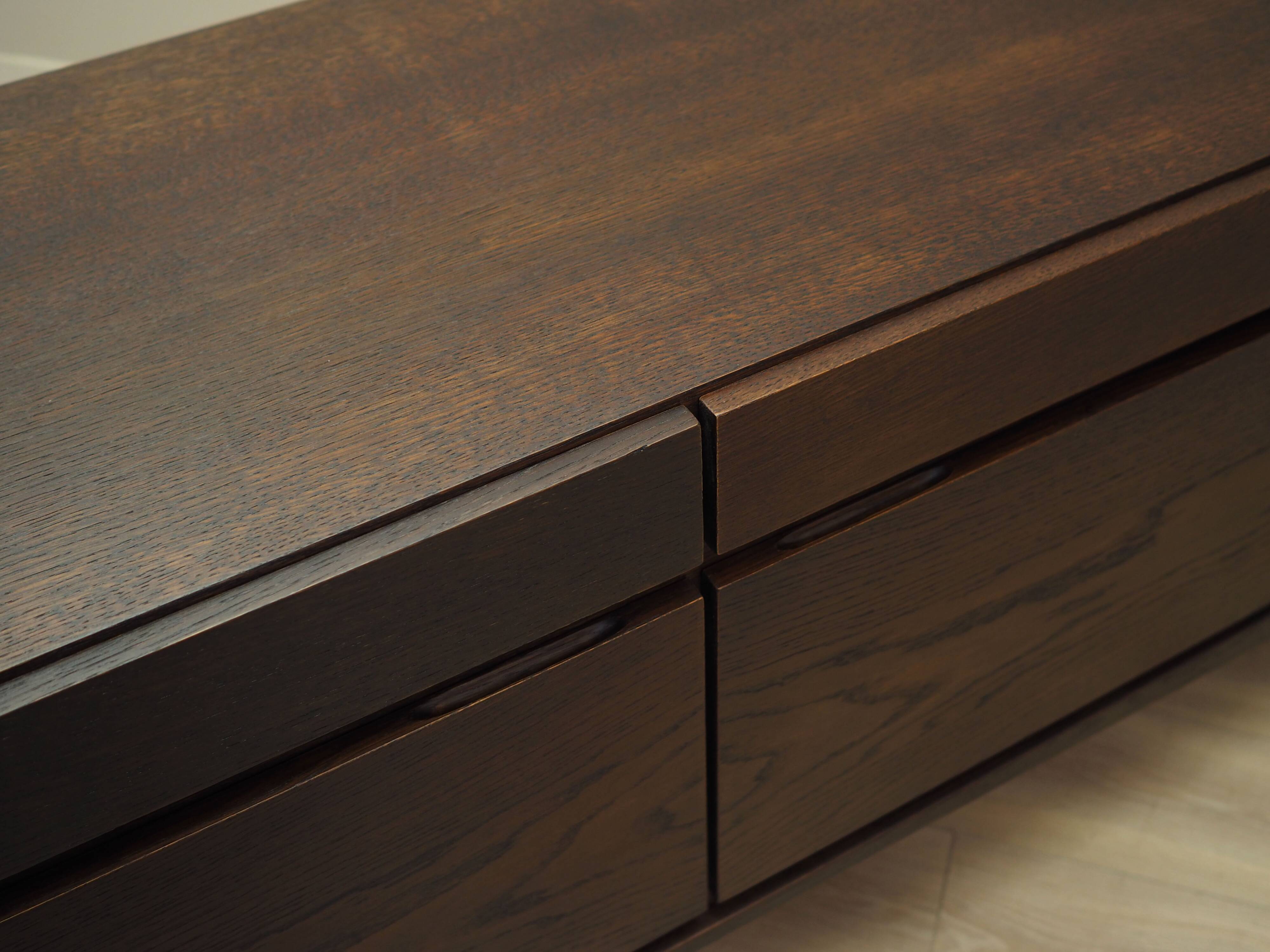 Oak sideboard, Danish design, 1970s, designer: Ib Kofod Larsen, manufacturer: Faarup Møbelfabrik