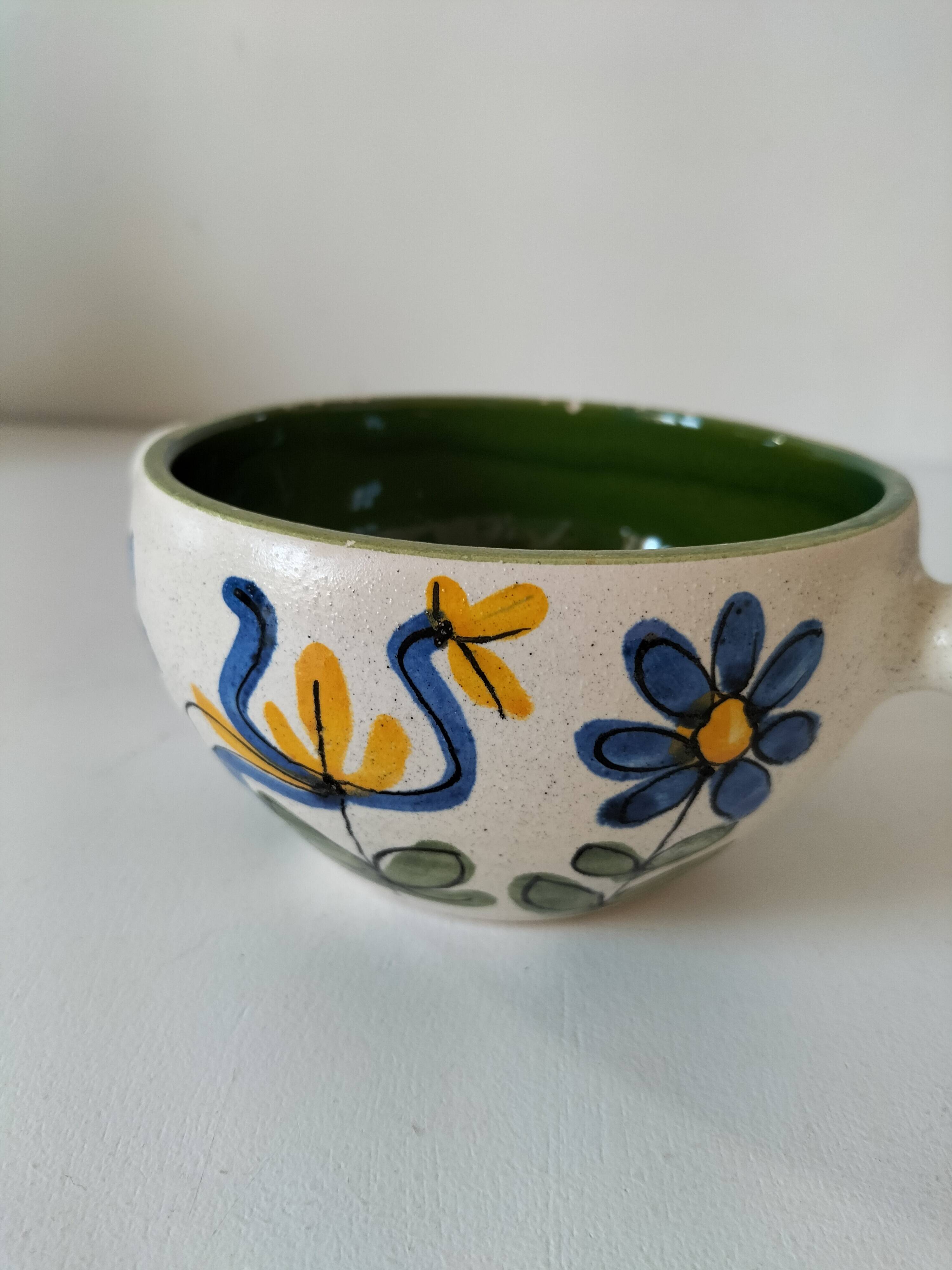 Ceramic soup bowl with blue flower decoration – handmade