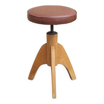 Adjustable piano stool