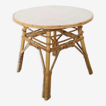 Round vintage rattan coffee table