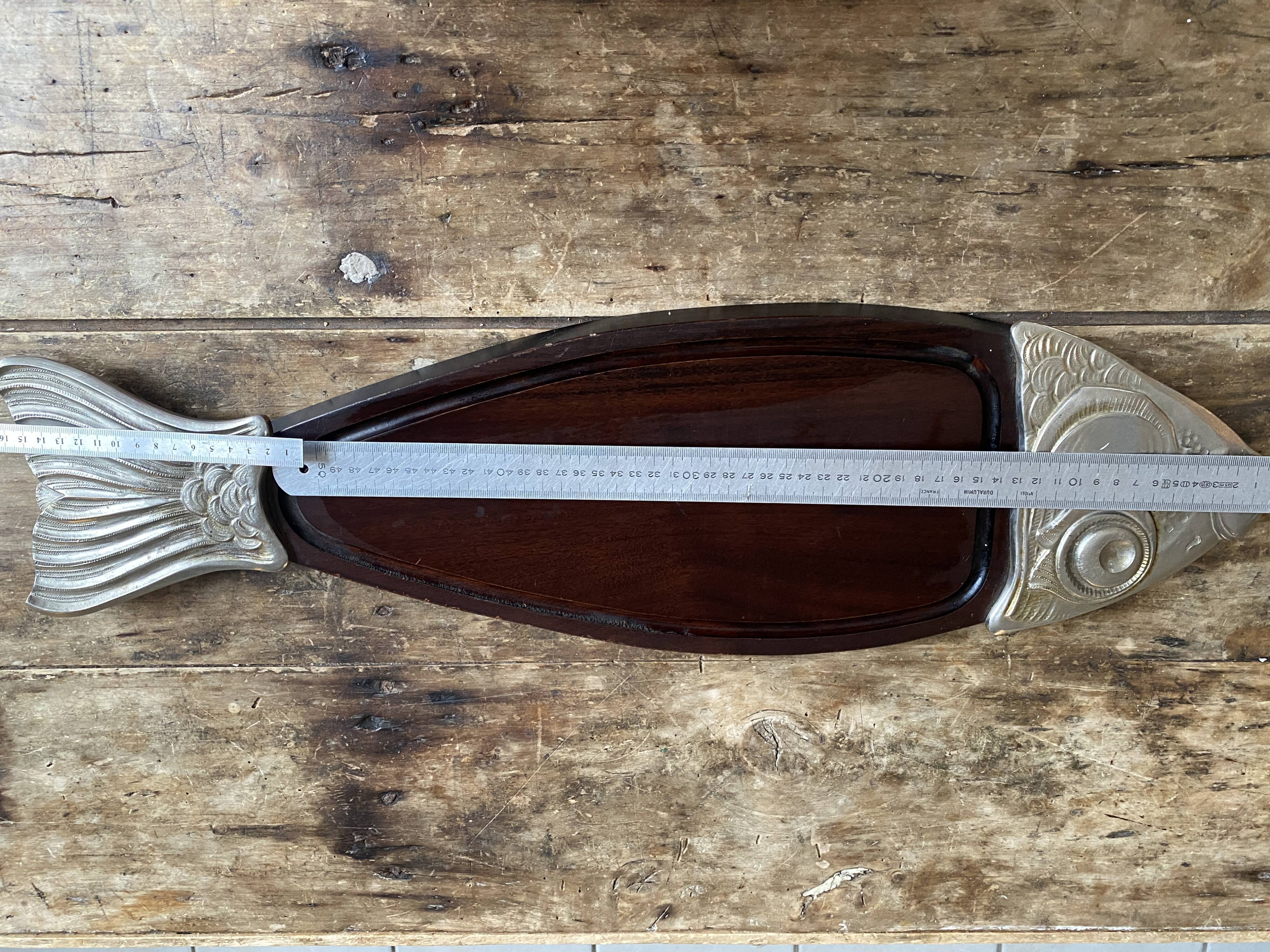 Large Vintage Chic Fish Platter – Wood & Metal