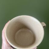 Tasse en grès décor fleur