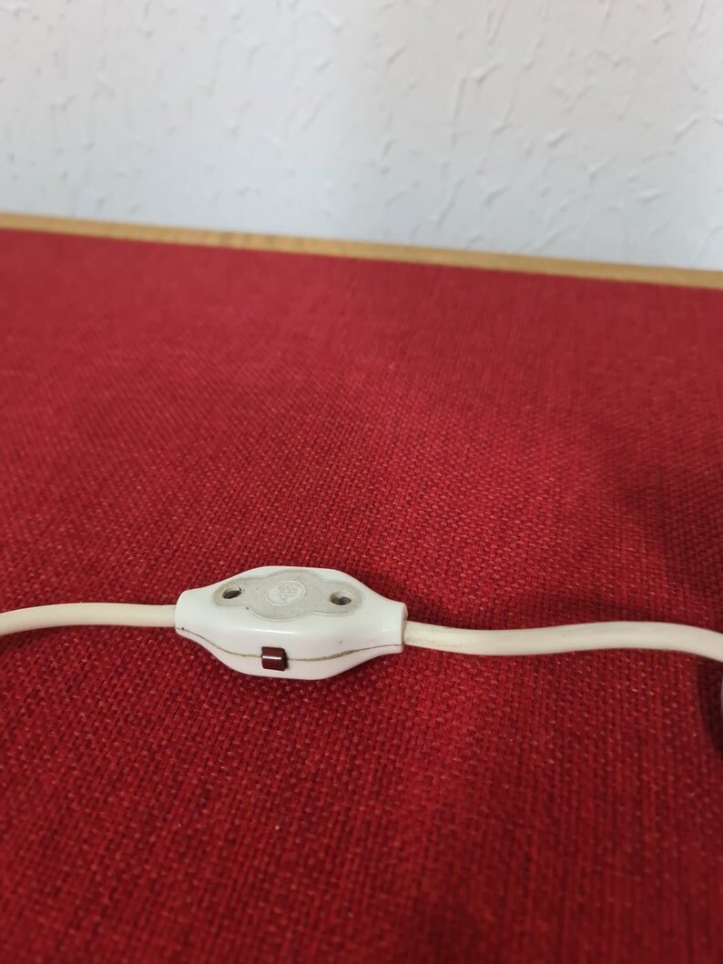 Vintage table lamp in Paris porcelain