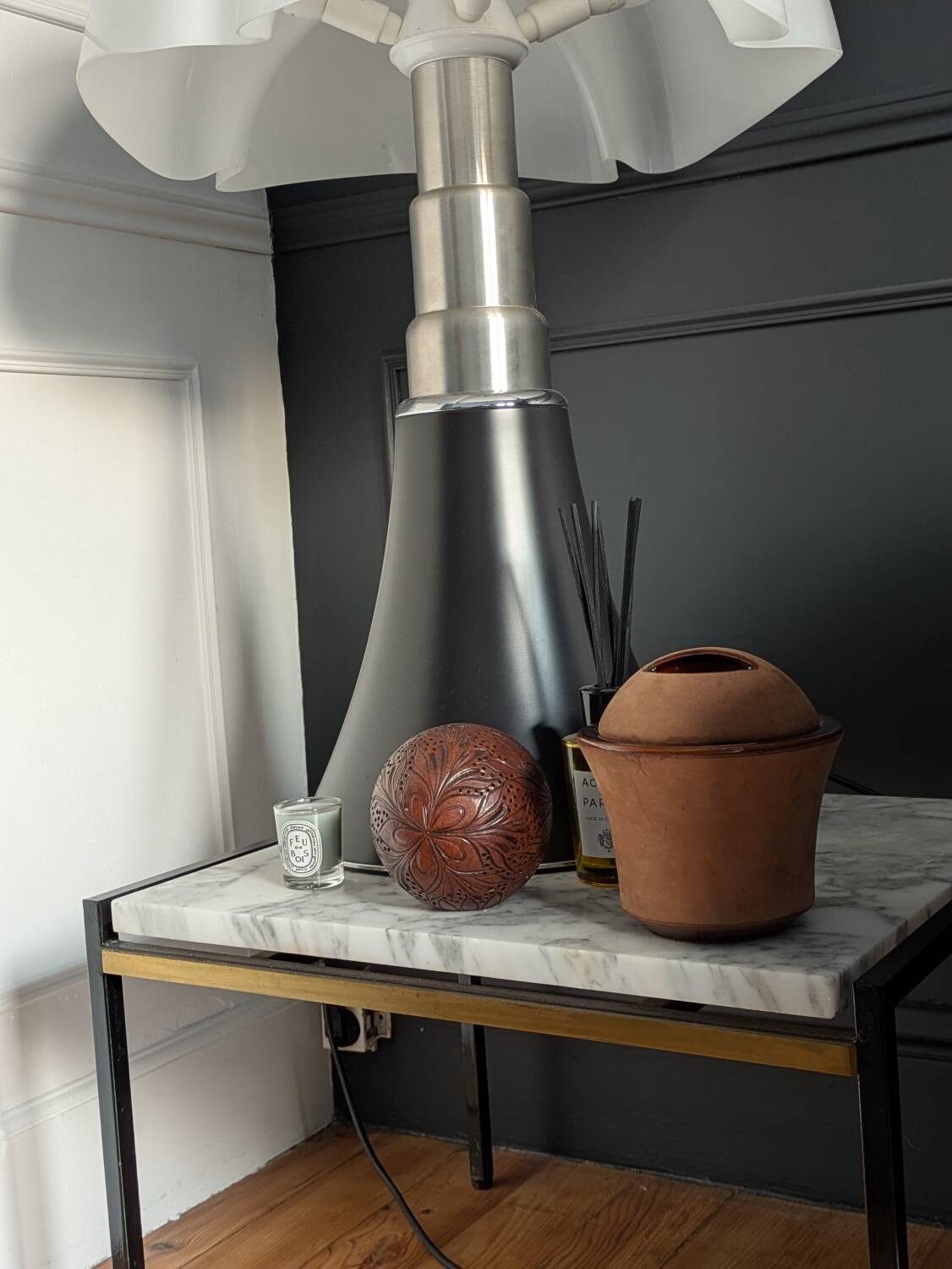 Vintage Longchamp tobacco pot