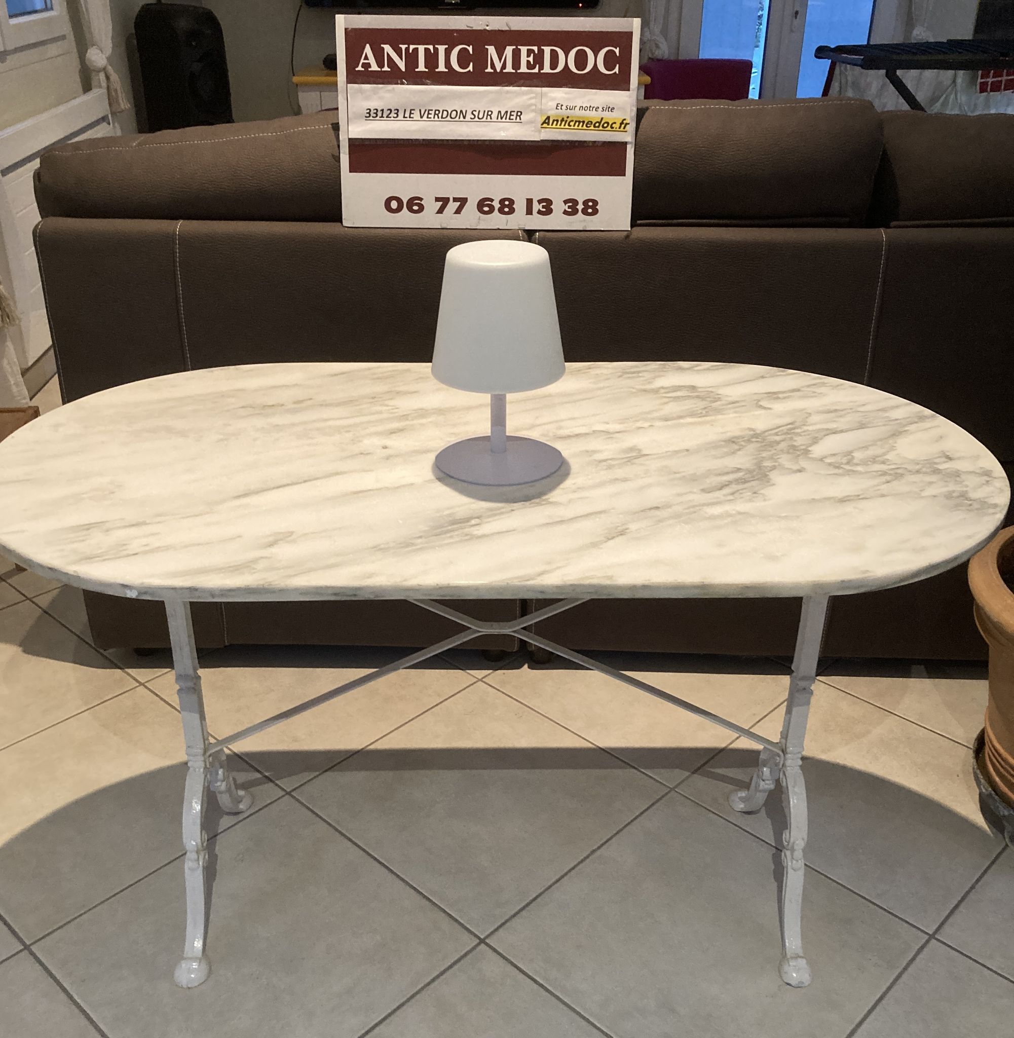 Table bistrot en marbre