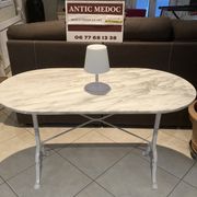 Table bistrot en marbre