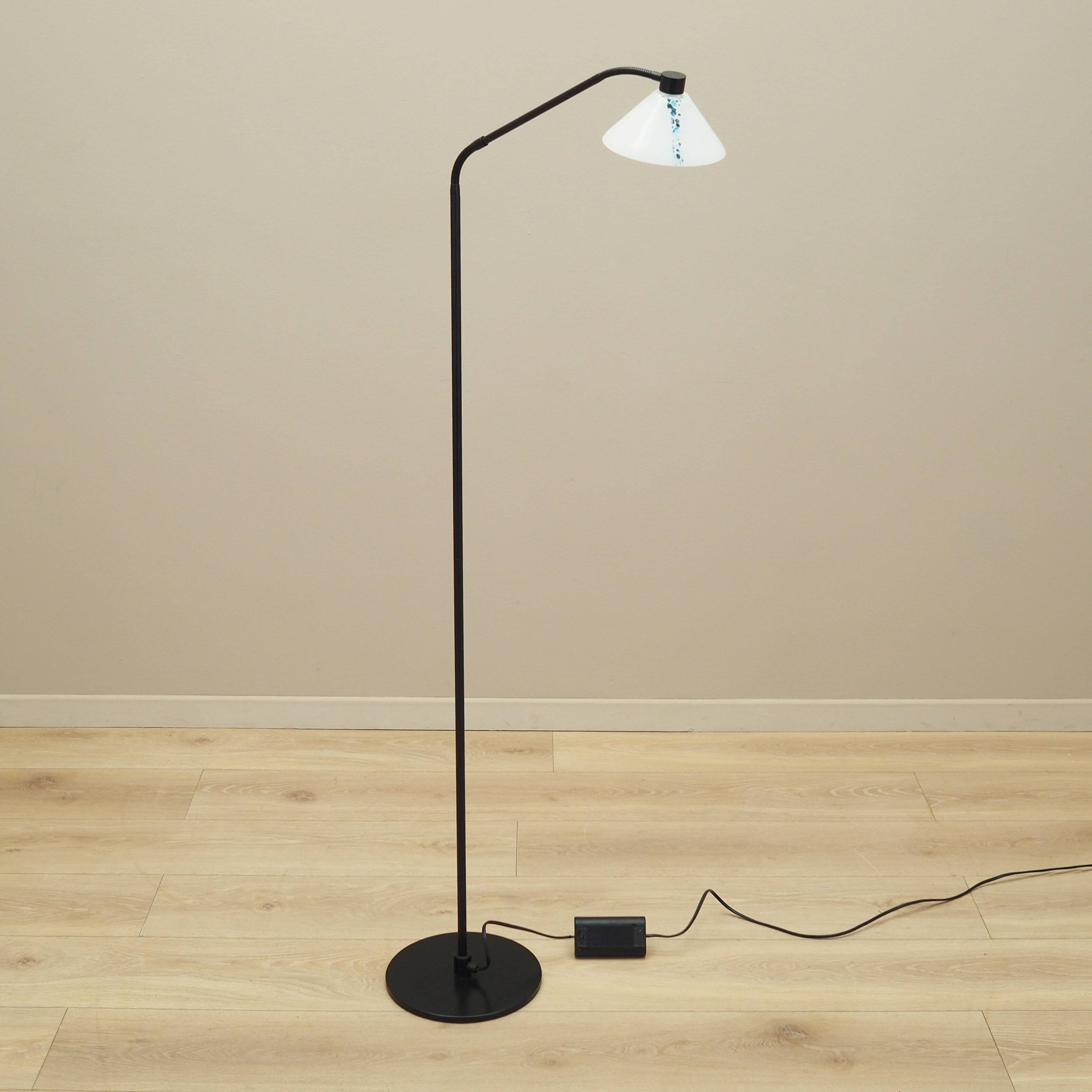 Lampadaire, design italien, années 1970, production : Italie