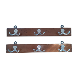 Lot 2 coat racks type schoolboy three hooks