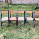 Set of 5 school chairs years '70 in red and blue
