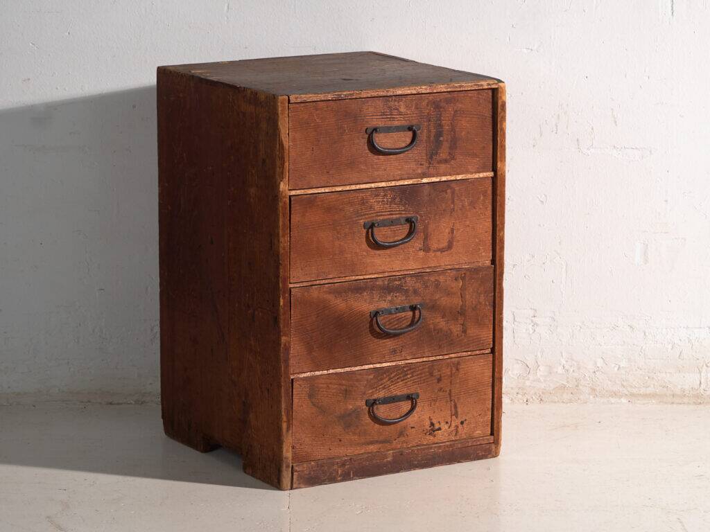 Antique Japanese tansu chest – Japan, circa 1910