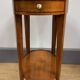 Oval bouillotte table