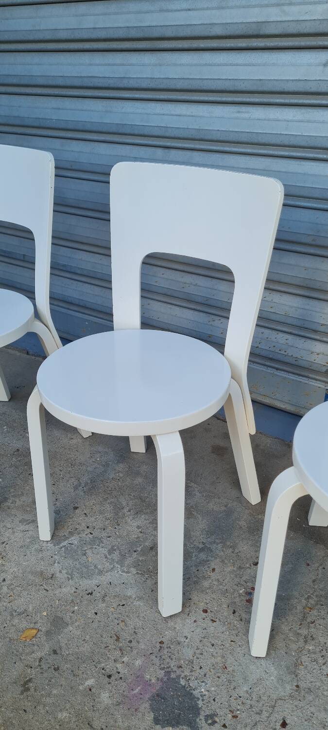 Set of 4 Alvar Aalto chairs