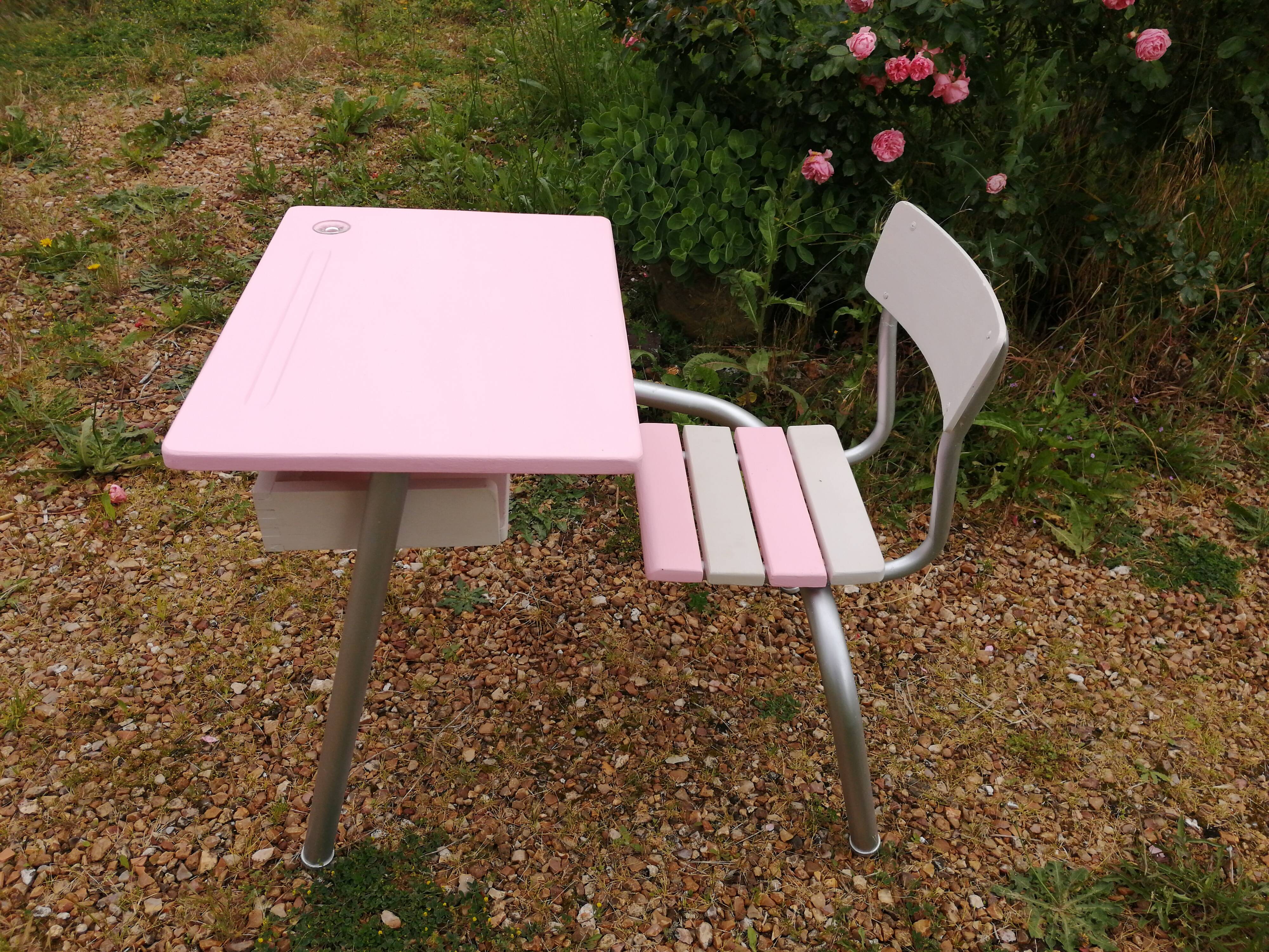 Schoolboy desk